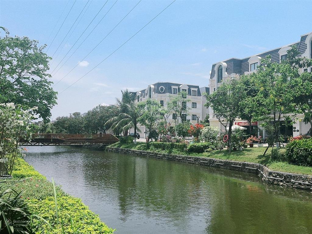 Chủ thiện chí bán nhanh biệt thự song lập giá tốt nhất dự án, trục đường đẹp căn đẹp ko lỗi nhỏ!