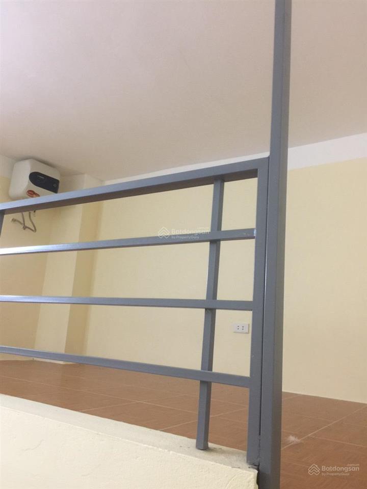 Cho thuê phòng trọ ccmn full đồ gác xép, đh, nl, giường tủ, kệ bếp 3,5tr/th tại 376 xuân đỉnh