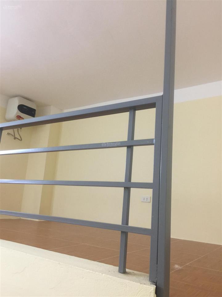 Phòng trọ chính chủ 3tr/tháng. điều hòa, nóng lạnh, gác xép, khép kín, thoáng. tại 376 xuân đỉnh