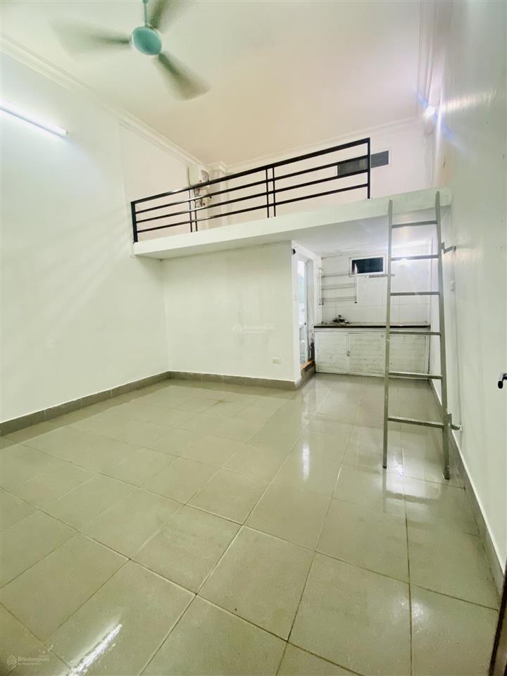 Phòng trọ chính chủ 3tr/tháng. điều hòa, nóng lạnh, gác xép, khép kín, thoáng. tại 376 xuân đỉnh