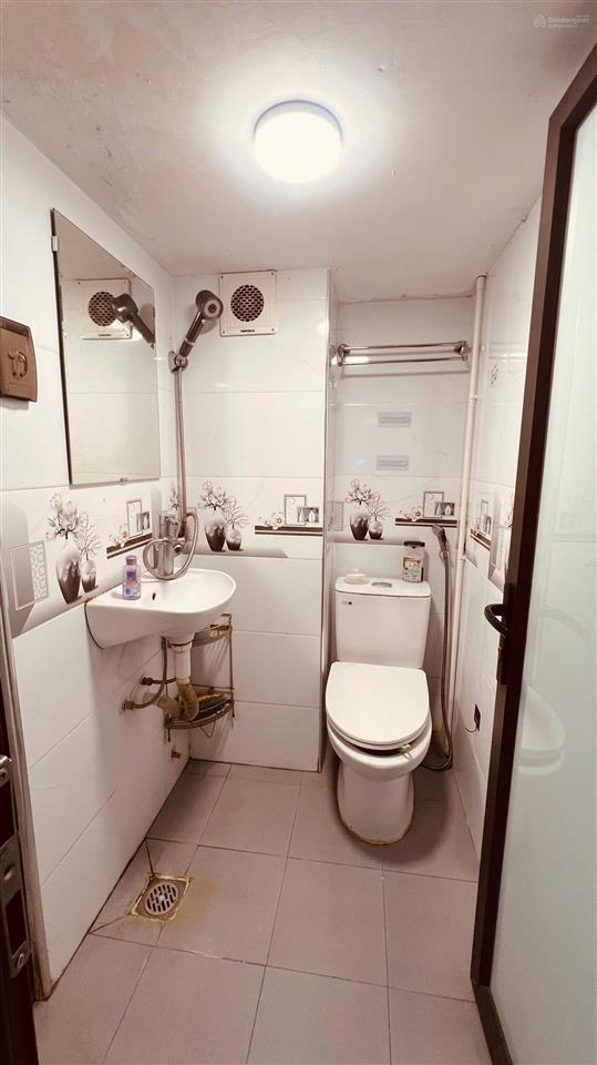 Chính chủ cho thuê phòng trọ 1n 1k 30m2 full nội thất tại 35c cảm hội