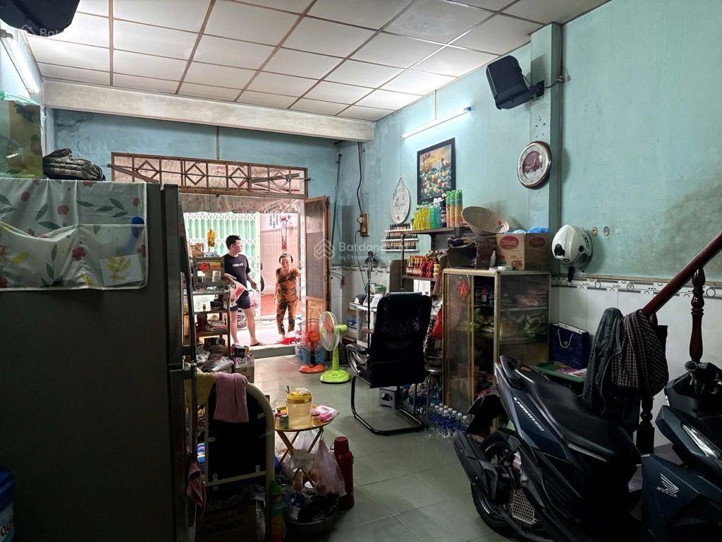 Nhà hẻm tôn đản thông vĩnh hội kinh doanh được 49 m2 đất hiện hữu 4.9 tỷ
