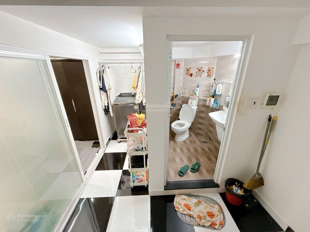 Nhà 3 tầng cách mt trần xuân soạn 30m  hẻm xe hơi sát himlam nhỉnh 6 tỷ