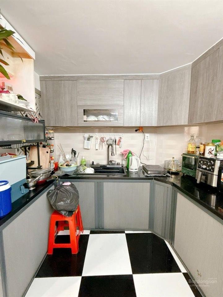 Nhà 3 tầng cách mt trần xuân soạn 30m  hẻm xe hơi sát himlam nhỉnh 6 tỷ