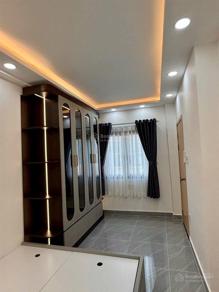 Nhà 4 tầng mới đẹp ngang ~ 8m xe hơi ngủ nhà kế kdc nam long kinh doanh được nhỉnh 9 tỷ