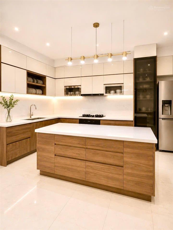 Nhà 4 tầng kinh doanh được hẻm xe hơi cách mt nguyễn văn linh 100m xe hơi ngủ trong nhà 7.9 tỷ