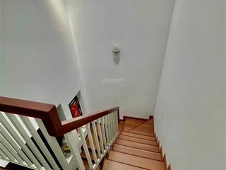 Nhà chính chủ 84m2 đất hiện hữu đoàn văn bơ ngang 5.5 nhỉnh 7 tỷ