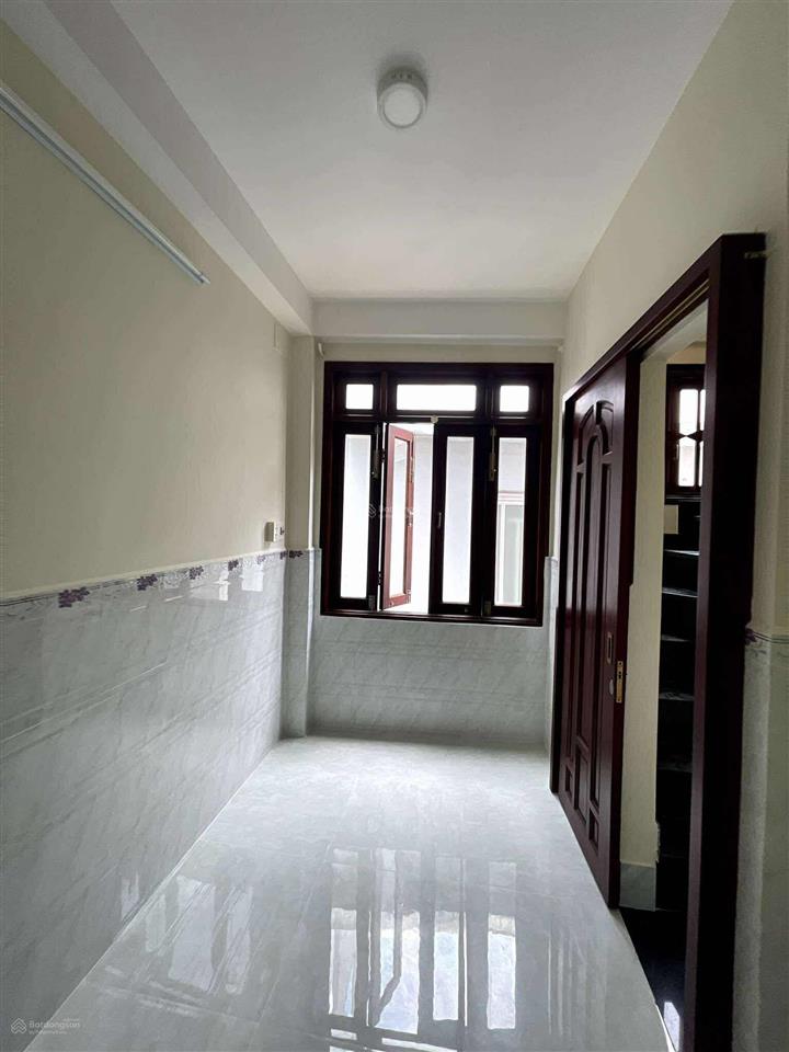 Nhà4 tầng bùi viện q1 cách mt 30m 4,99 tỷ