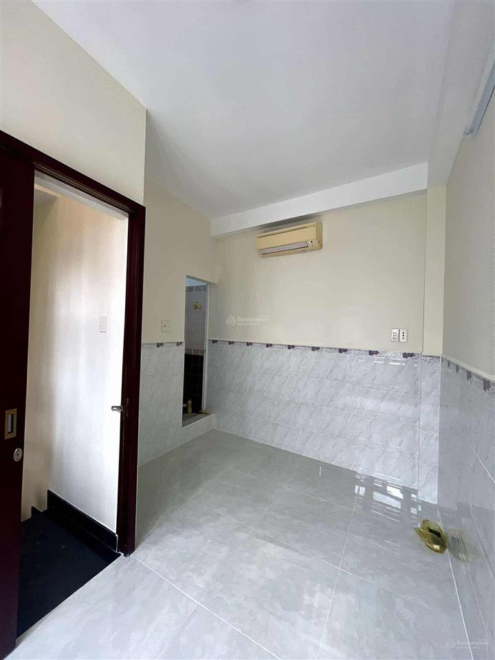 Nhà4 tầng bùi viện q1 cách mt 30m 4,99 tỷ