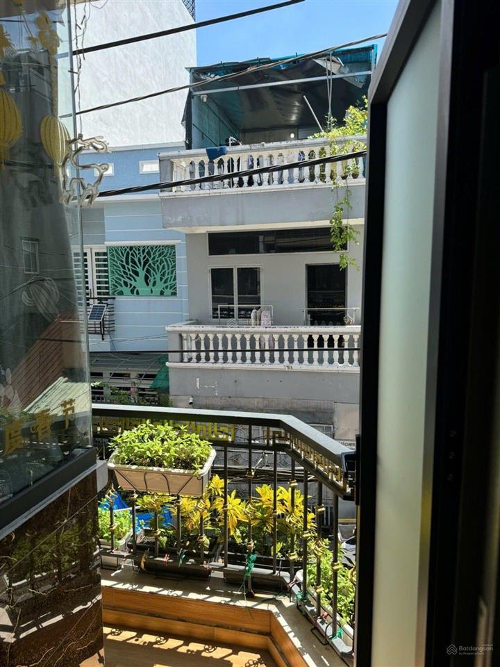Chủ gấp bán đi định cư nhà 3 tầng chợ tân mỹ xe hơi tránh nhỉnh 10 tỷ tặng hết nội thất