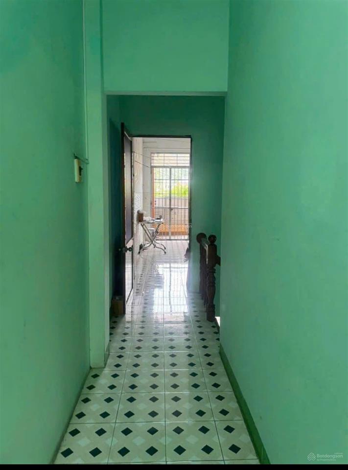 Bán nhà  dt 110m2  2pn  ôtô 5m  cho thuê 5tr/1th  bắc nha trang  chỉ 1tỷ8 (gần biển)