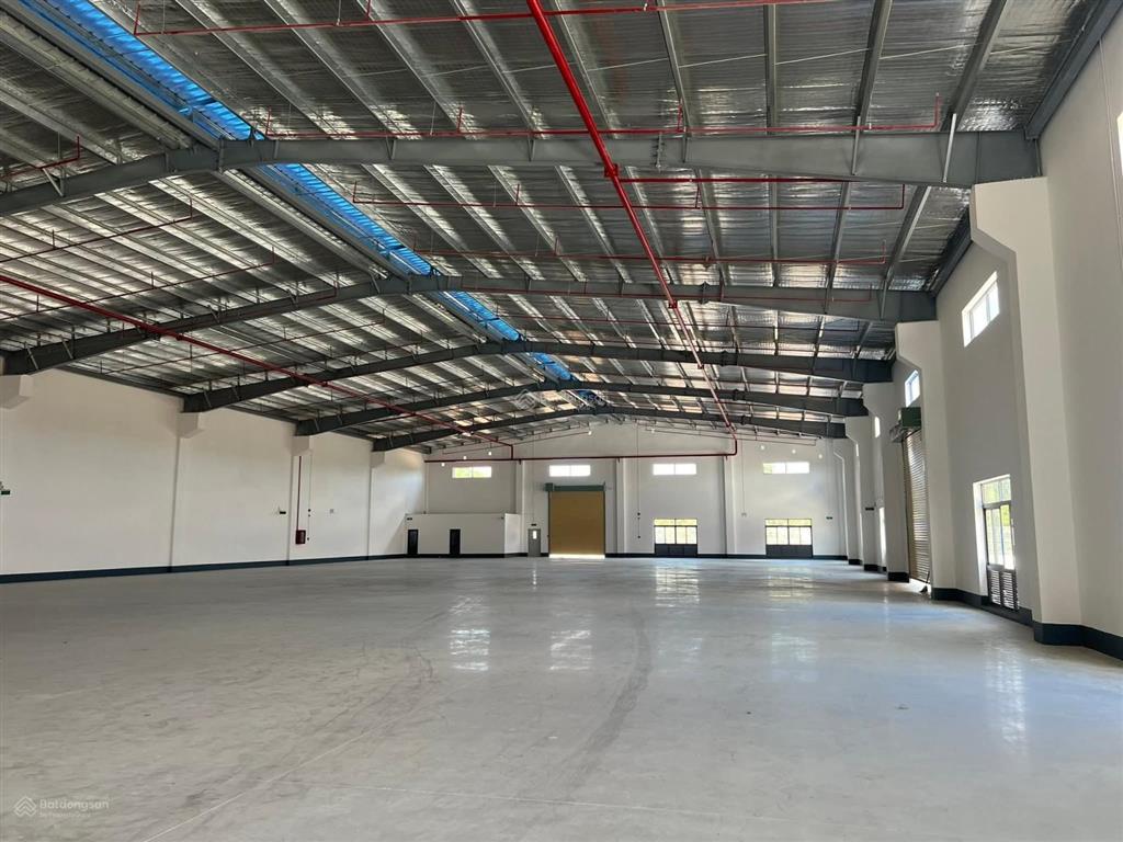 Nbd real  cho thuê nhà xưởng diện tích 2.160m2 trong khu công nghiệp tây nam