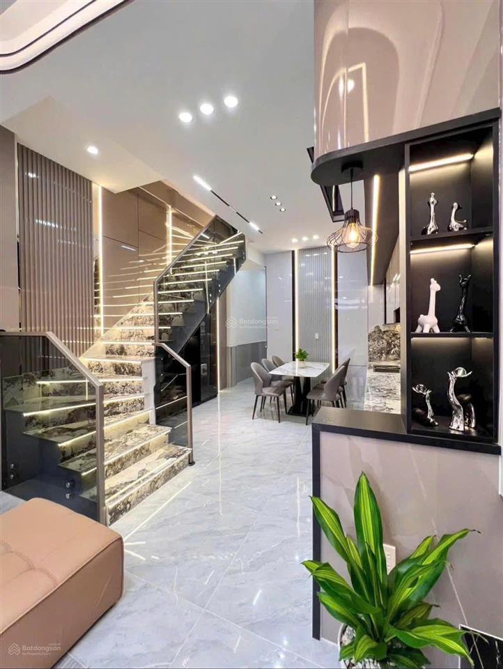 Cần bán gấp nhà 1 trệt 1 lầu 3pn, đường ô tô, dtsd 200m2   0369 587 ***