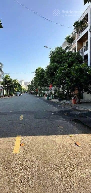 Đất 80m2 thân văn nhiếp q2 sát chung cư the sun avenue 15,6 tỷ