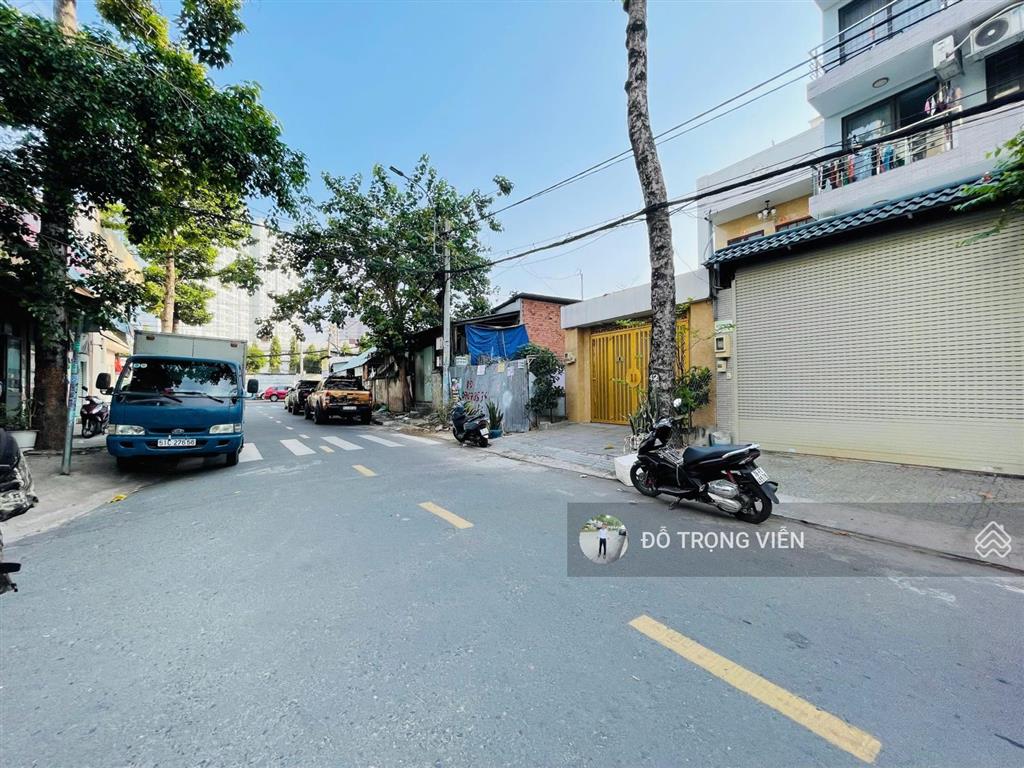 Nhà mới 3 tầng mặt tiền tú xương khu kiến thiết, bàn cờ đẹp