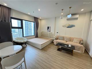 Chính chủ cắt lỗ căn studio 32m2 giá 2,7 tỷ tầng đẹp toà sa full nội thất, sẵn sổ giao dịch*
