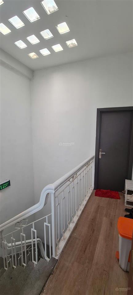 Xuất cảnh bán gấp  bán nhà lê thánh tôn 42.4m² 4 tầng  15.5 tỷ