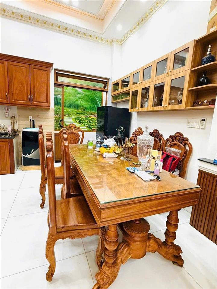 Nhà mới đẹp, sang trọng, gần mặt tiền bông sao, 4 tầng, (5x14m), nở hậu p5 q8