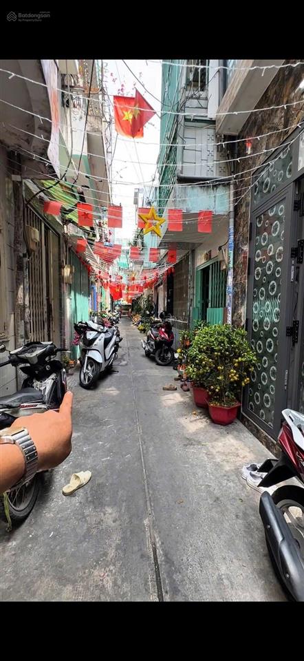 Bán nhà chính chủ ngay khu ẩm thực hồ thị kỷ p1, q10 cũ.