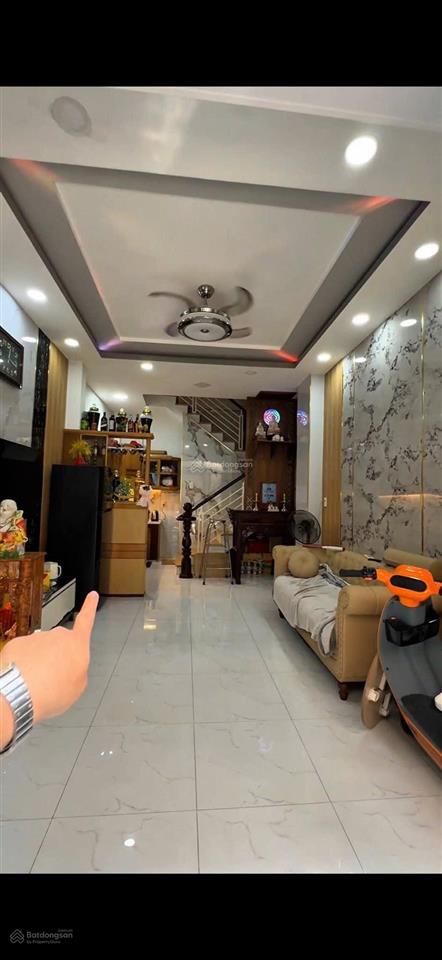 Bán nhà chính chủ ngay khu ẩm thực hồ thị kỷ p1, q10 cũ.