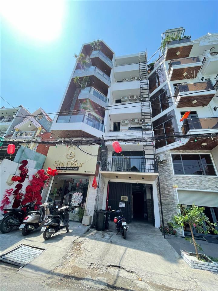Chvv 5 tầng thu nhập 300tr/th dtsan 1316,5m thông tây hội giá  49,5 tỷ tl