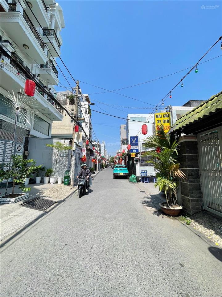 Chvv 5 tầng thu nhập 300tr/th dtsan 1316,5m thông tây hội giá  49,5 tỷ tl