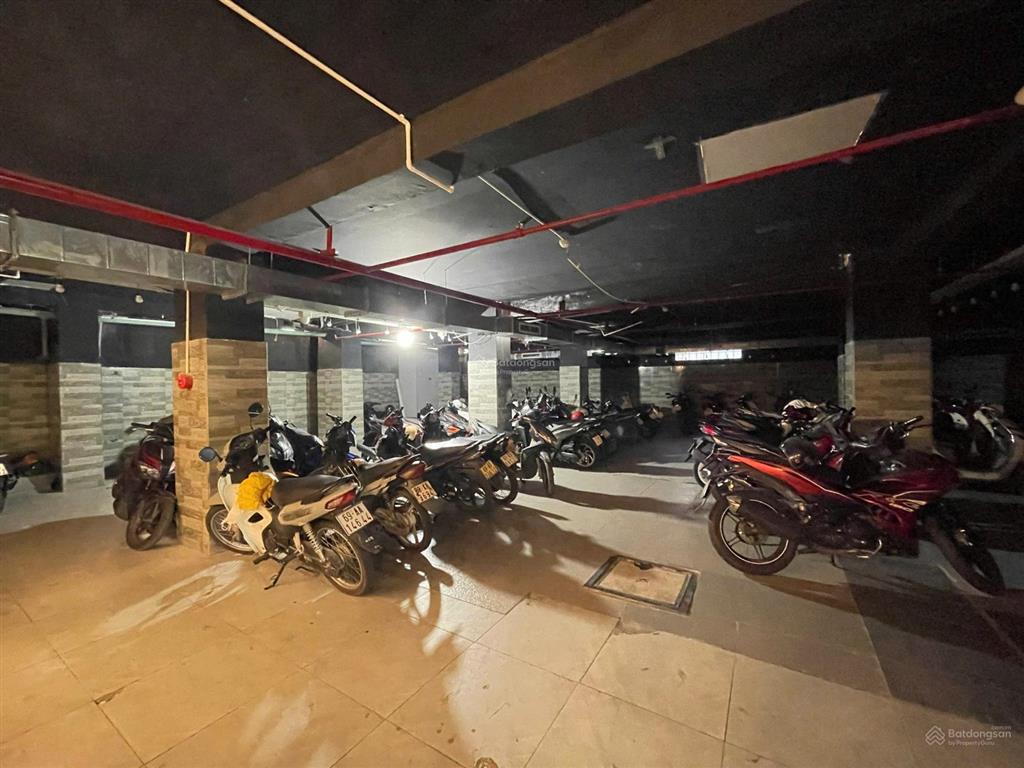 Chvv 5 tầng thu nhập 300tr/th dtsan 1316,5m thông tây hội giá  49,5 tỷ tl