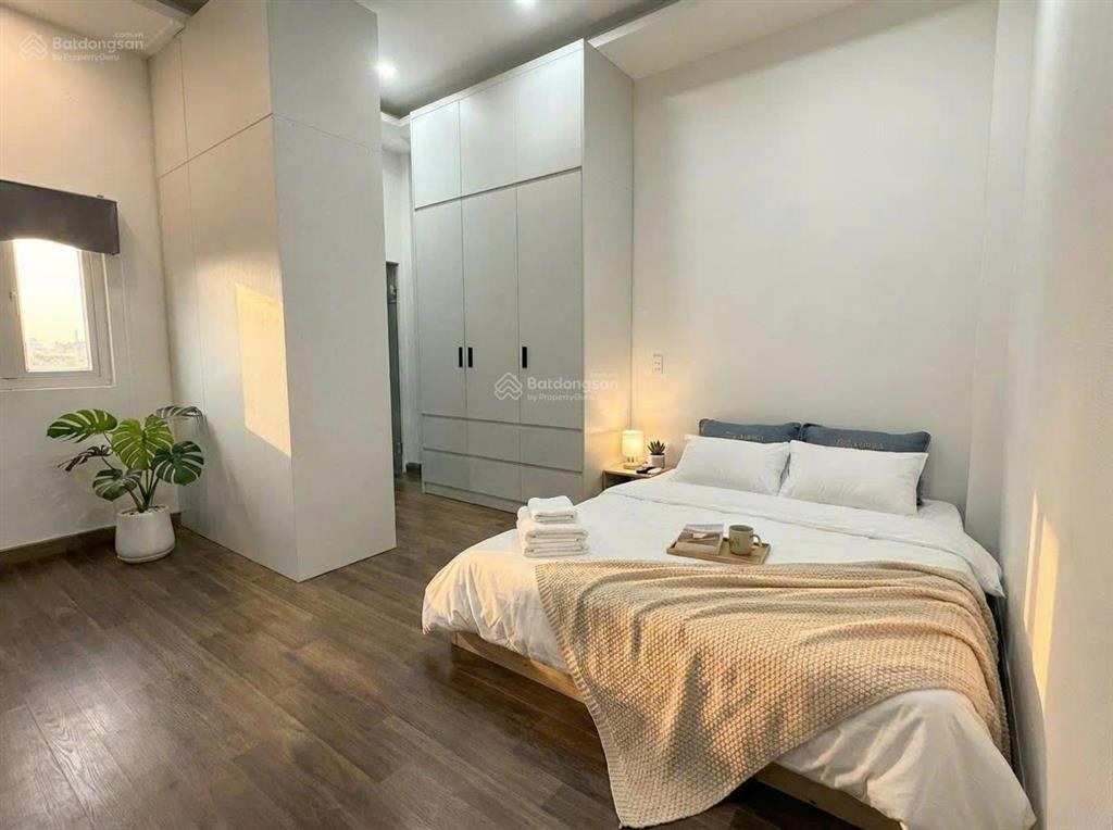 Bán nhà 3 tầng có sẵn dòng tiền thu nhập 40  50tr/th phạm văn chiêu p8 dt 4,4x23m giá 10.95 tỷ tl