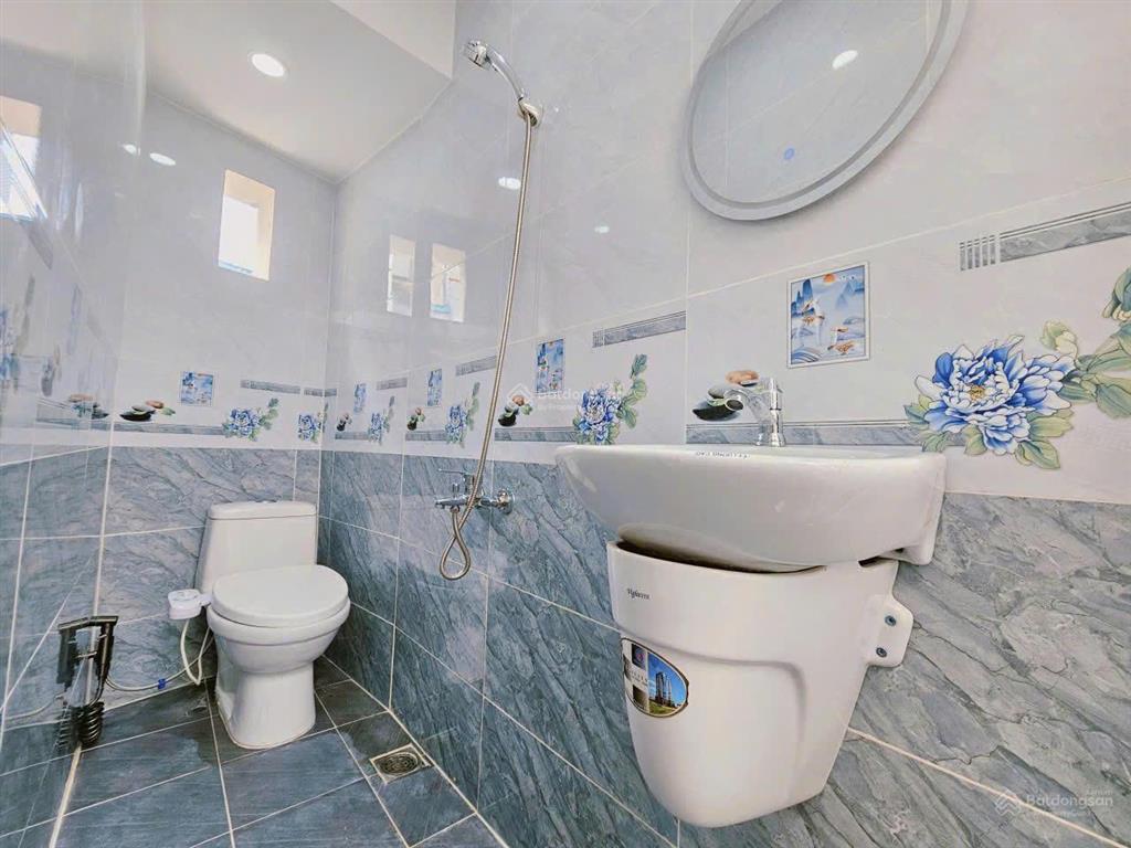 Nhà mới xinh  2 mặt tiền cực kỳ thoáng mát  cực hợp gia đình trẻ an cư