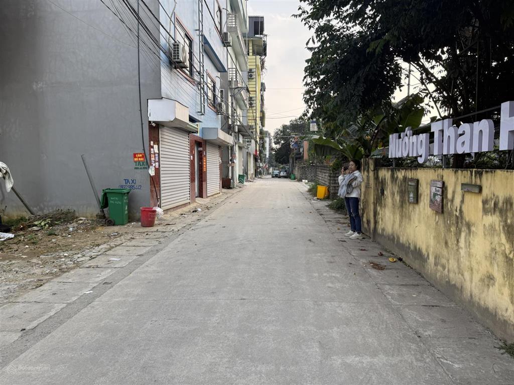 Bán nhanh 144m,mt7,6m, tt hoà lạc,trục chính kinh doanh, sát đh quốc gia, sát đh fpt. giá nhỉnh 3ti