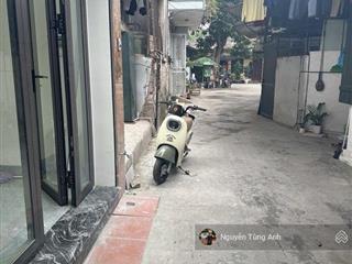 Bán nhà 5 tầng 30.6m mặt tiền 3.1m đức giang, long biên ô tô qua nhà giá 7.68 tỷ