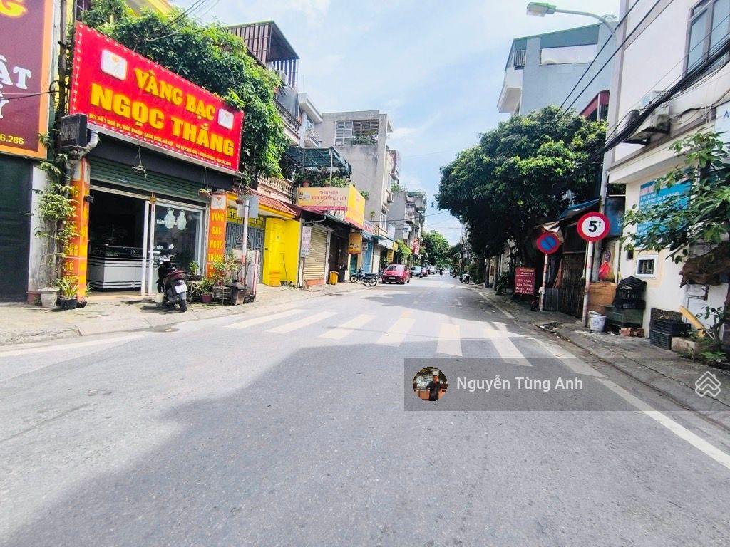 Đức giang long biên ô tô tránh giá 13.6 tỷ
