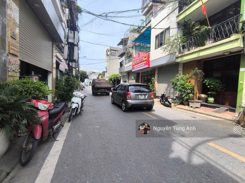 Đức giang long biên ô tô tránh giá 13.6 tỷ