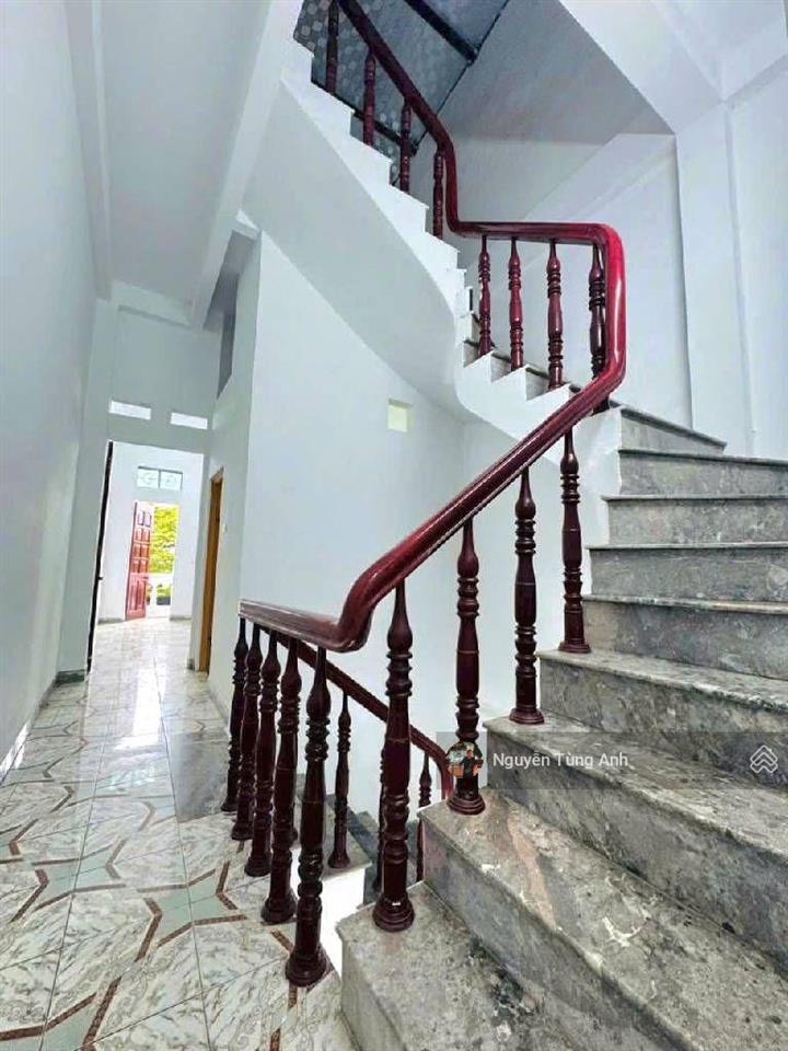 Nhà đức giang 62/70m2, mt 3.2m, 3 tầng, ô tô tránh, giá 14.8 tỷ