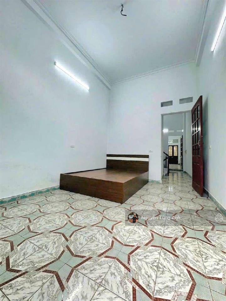 Nhà đức giang 62/70m2, mt 3.2m, 3 tầng, ô tô tránh, giá 14.8 tỷ