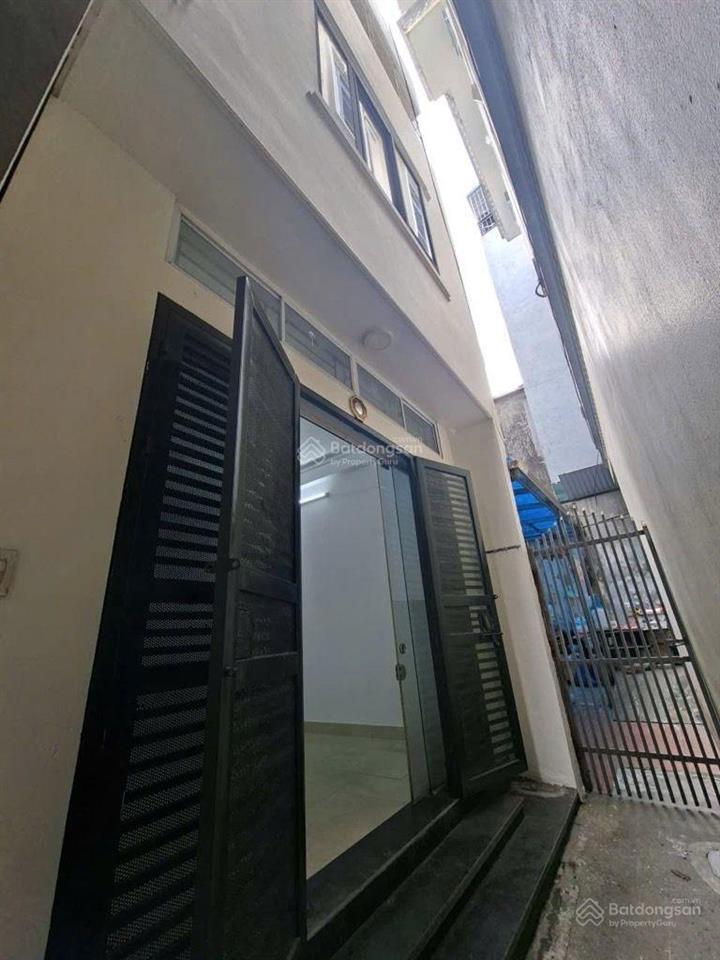 Nhà 43.8m ô cách, việt hưng mặt tiền 4m 3 tầng giá 7.5 tỷ