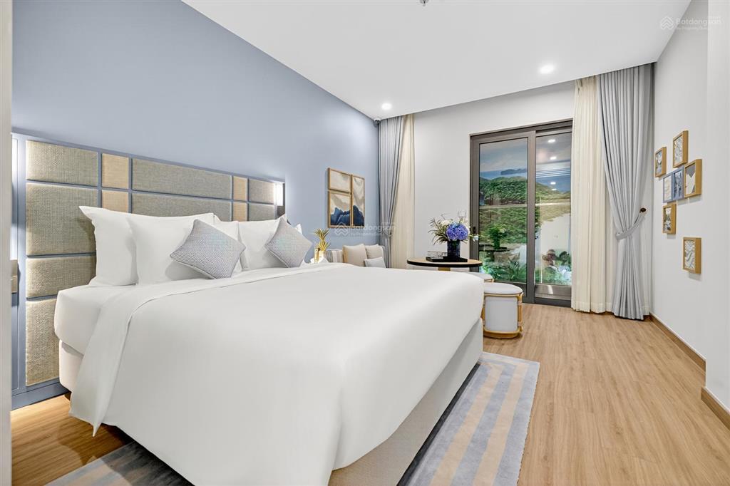 Em còn duy nhất 1 căn studio view trực diện biển tầng đẹp 2,6 tỷ  full nội thất