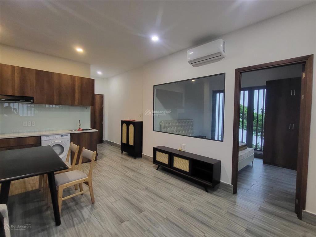 Cho thuê căn hộ nhiều ánh sáng  full nội thất gỗ  ít chi phí  kế bên sala, bason, thủ thiêm