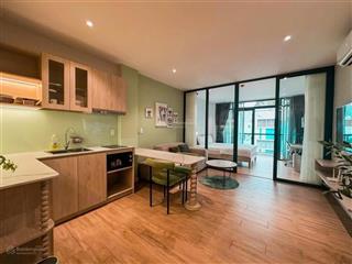 Cho thuê căn hộ cao cấp  1pn tách biệt  ban công thoáng mát  đầy đủ nội thất