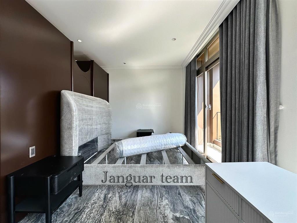 Cực phẩm căn hộ luxury  thiết kế riêng biệt độc đáo  nhiều ánh sáng  nằm trong khu compoud