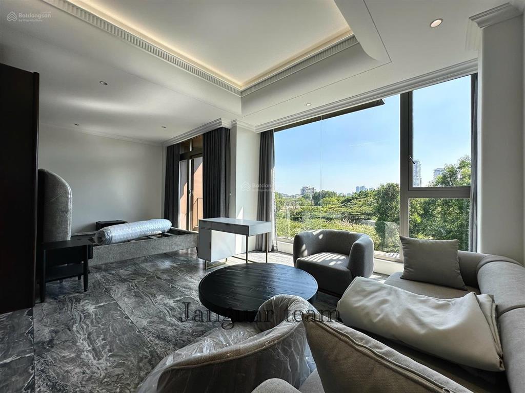 Cực phẩm căn hộ luxury  thiết kế riêng biệt độc đáo  nhiều ánh sáng  nằm trong khu compoud