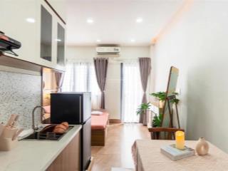 Trống sẵn căn studio ngập tràn ánh sáng gần ngay cầu sài gòn