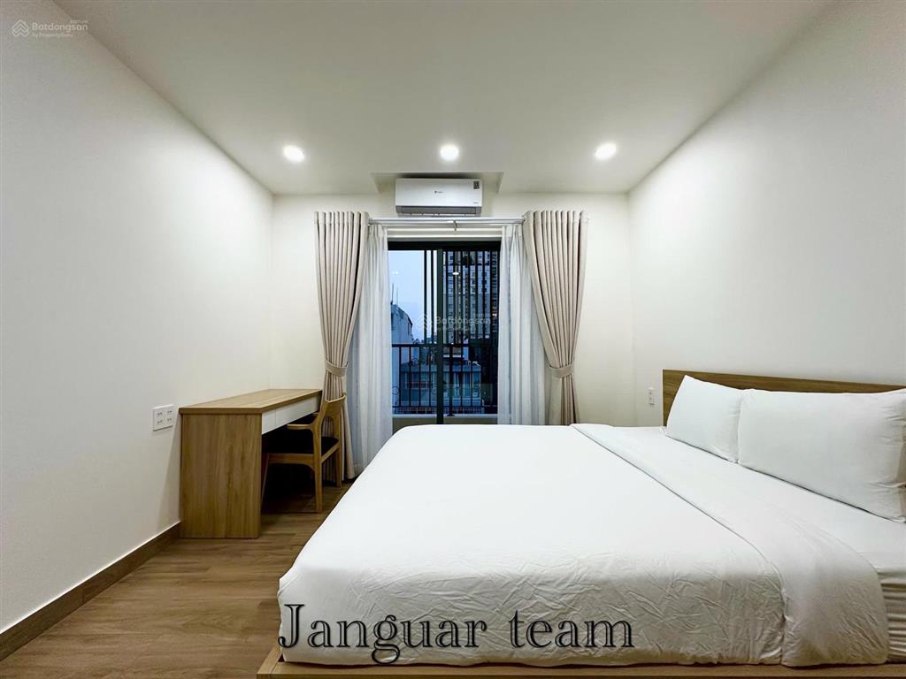 Cho thuê căn 1pn ban công rộng  nội thất cao cấp  đỗ được oto ngay trung tâm thảo điền