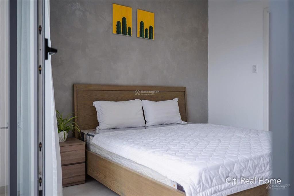 Cho thuê căn studio đầy đủ tiện nghi  ban công to  có chỗ đậu ô tô