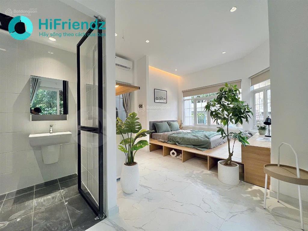 Căn hộ cao cấp  thiết kế tối giản  nhiều ánh sáng  đầy đủ tiện nghi