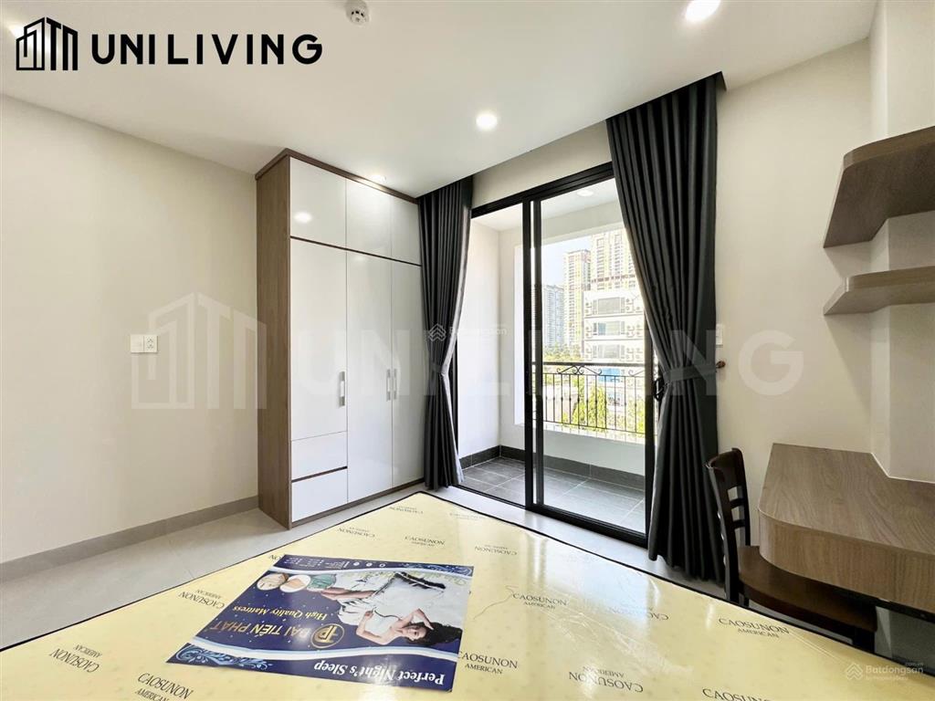 Studio cao cấp  nhà mới  ban công cửa sổ  cạnh sala  cầu ba son