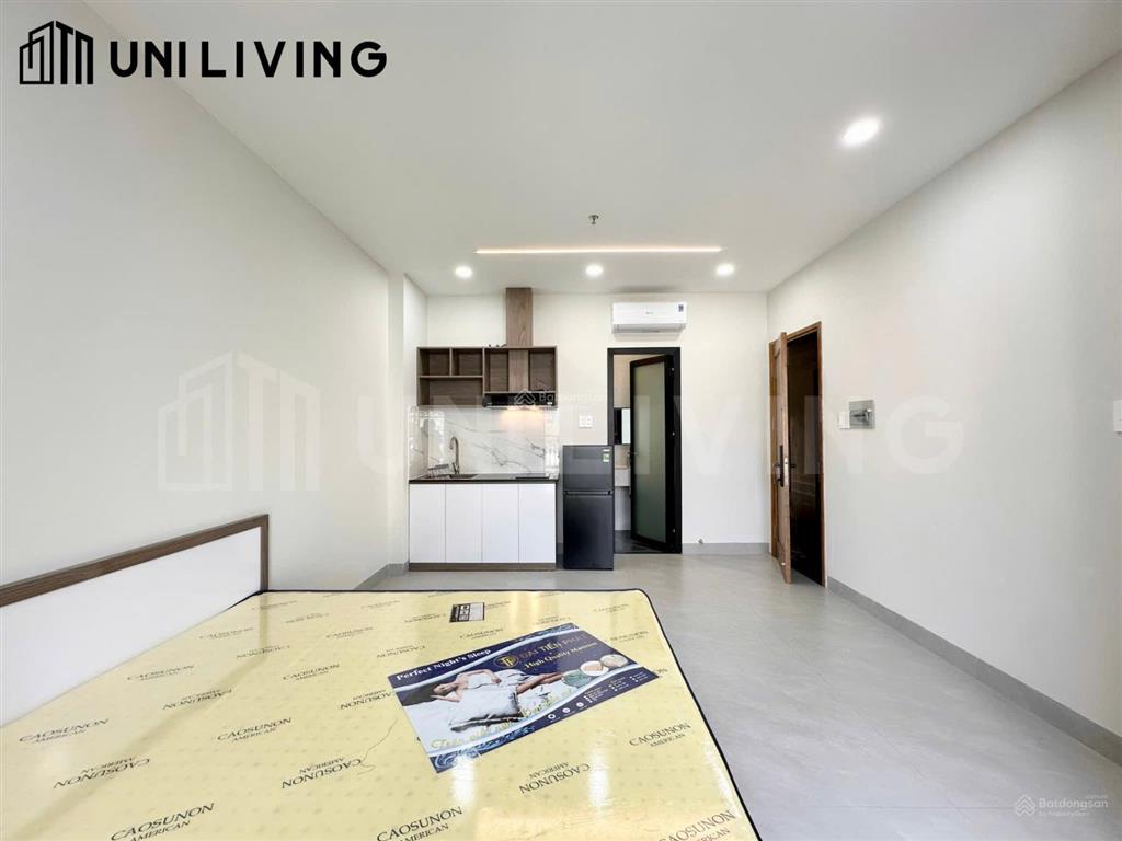 Studio cao cấp  nhà mới  ban công cửa sổ  cạnh sala  cầu ba son