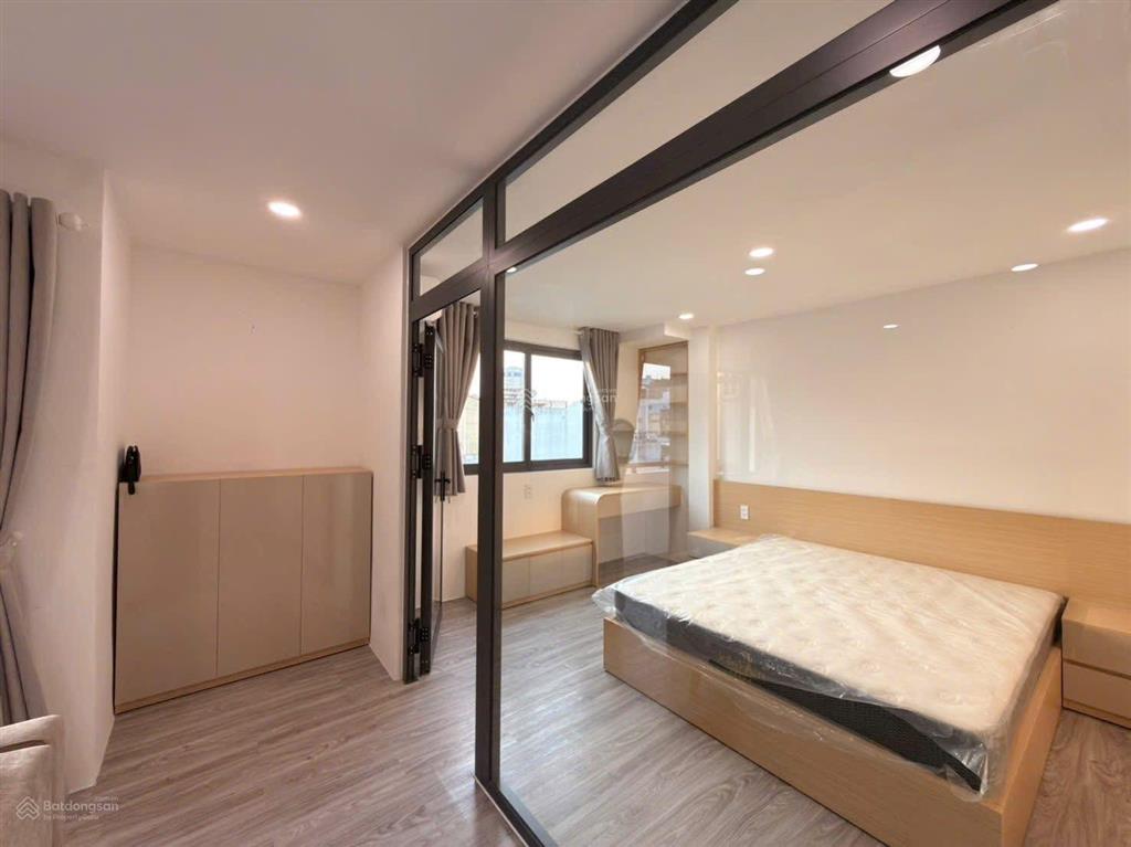 Căn hộ cao cấp thiết kế 1pn ngay khu biệt thự an ninh cực cao  bao phí  có chỗ đậu ô tô