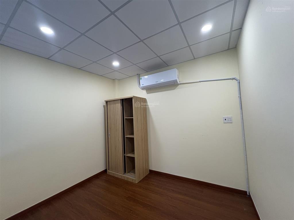 Cho thuê phòng 28m có gác, wc + bếp riêng, giờ giấc tự do, bình trưng tây, 4,9tr/tháng
