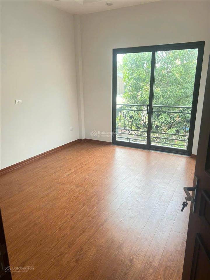 Bán nhà vĩnh ninh thanh trì hà nội 79m2, 4 tầng, 4 phòng ngủ, cách ô tô 10m, giá tốt